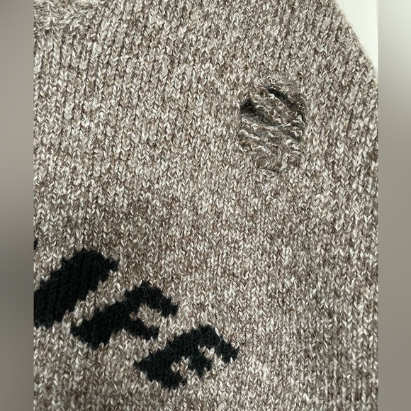 Forever 21 Men’s Wildlife Distressed Sweater - *NEW* - Picture 4 of 7